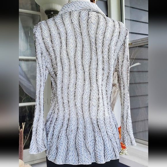 Covington Buttons Up Stretchable Bodycon Polkadot Pleated Shirt Top Blouse Small - Picture 8 of 9